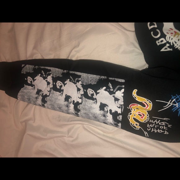 VLONE hoodie - Picture 4 of 8